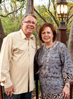 http://ministeriosmdf.org/images/stories/Photos/pastorsh.jpg